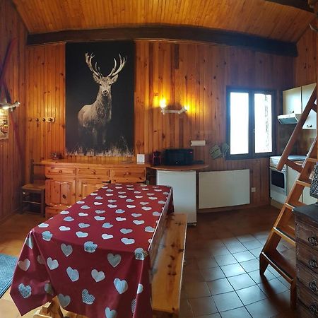 Chalet La Campagnette Ейн Екстер'єр фото